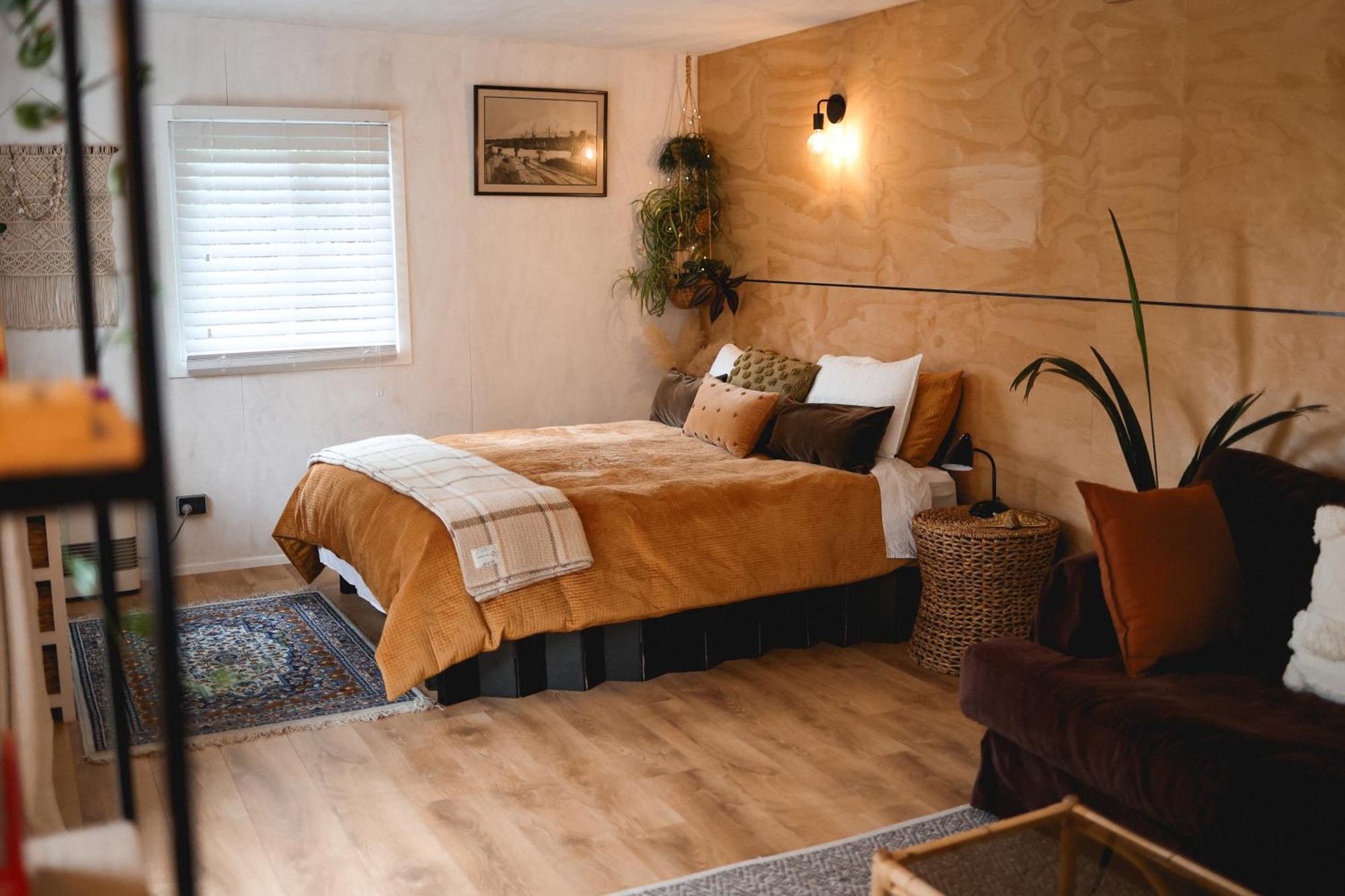 Kaitake Kabana - Unique, Off-Grid, Studio Retreat Oakura Εξωτερικό φωτογραφία